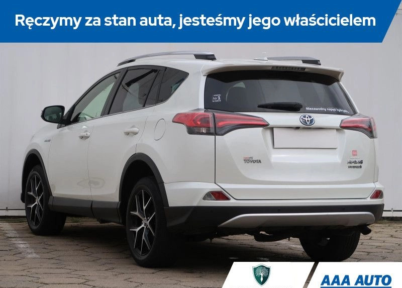Toyota RAV4 cena 91000 przebieg: 100603, rok produkcji 2016 z Żuromin małe 191